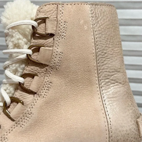 🌹SOREL🌹 Phoenix Short Leather Waterproof Boots Size: 6.5 - Picture 10 of 15